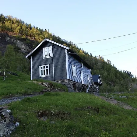 Farmhouse - Steinsvegen